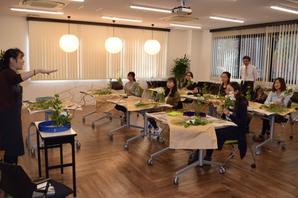 Ikebana Class (Japanese Flower Arrangement Class)